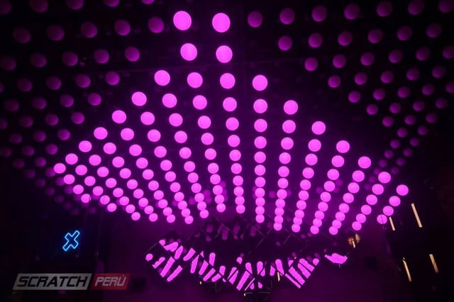 Kinetic lights, luces cineticas, luces con movimientos para eventos