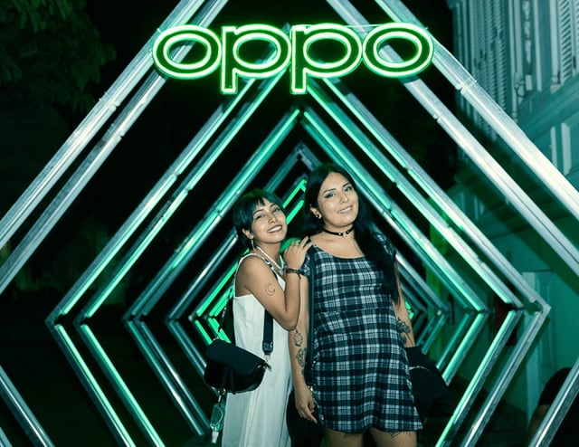 Túnel diamante de led RGB usado en el evento de oppo en peru, marca de celulares de gama
