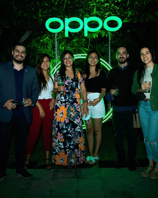 Zonas de experiencias para evento de oppo peru en su lanzamiento oficial 2022