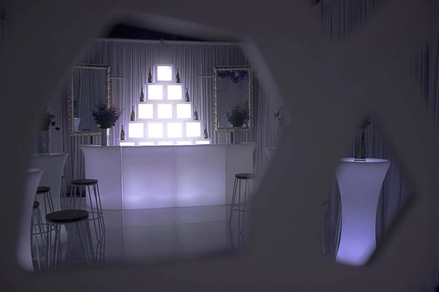 Barra coctel led para eventos, de colores rgb y efectos controlables