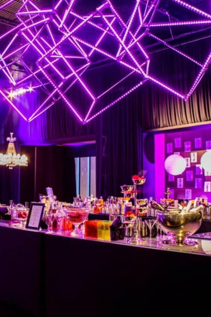 Lamparas cubos led colgantes controladas con madrix
