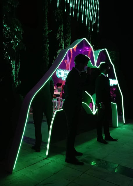 Photo Opportunity manos love neno led, manos en forma de corazon