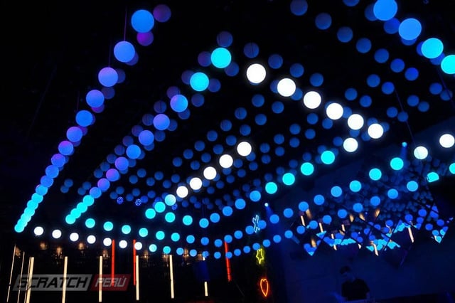 Kinetic lights, luces cineticas, luces con movimientos para eventos