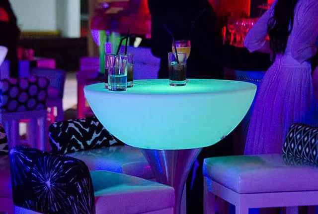 Mesa alta led para eventos, mesa alta led rgb