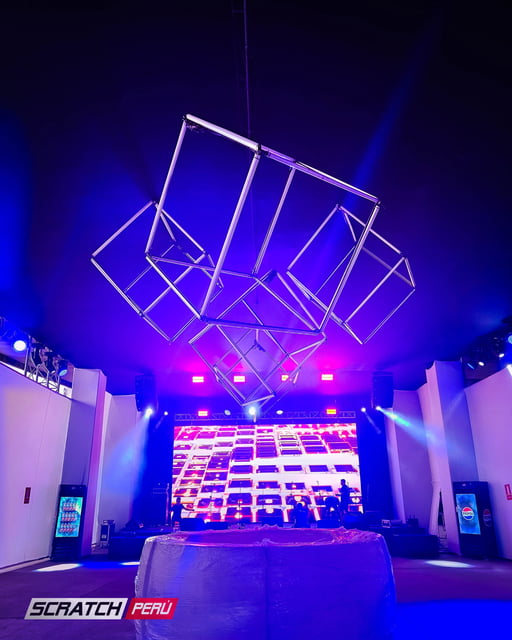 Lamparas geometricas 3D pixel led
