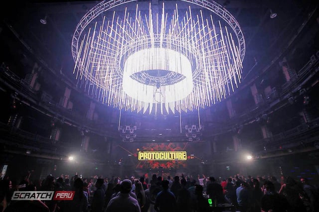 Lampara gigante para discoteca