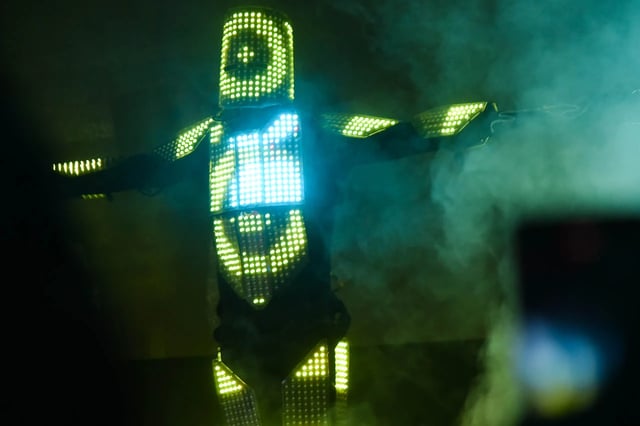Robots Lightman show