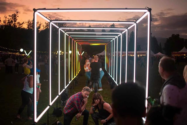 Tunel led cuadrado para ingresos de eventos y ferias