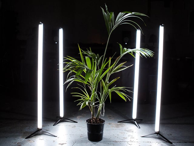 Tubos pixel led RGB 360 verticales controlados con madrix 5