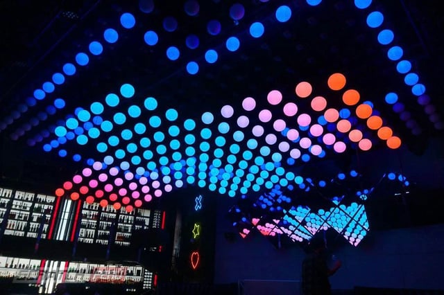 Kinetic lights, luces cineticas, luces con movimientos para eventos