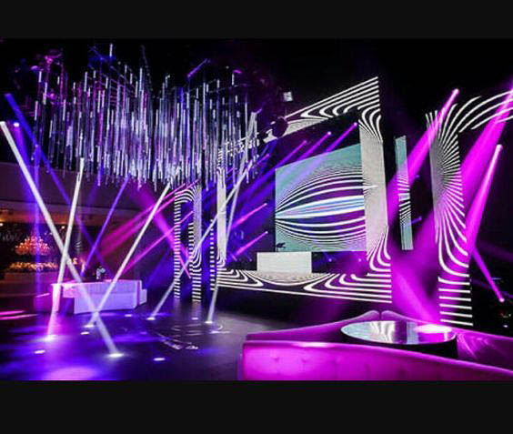 Lamparas centrales de tubos led controladas con madrix