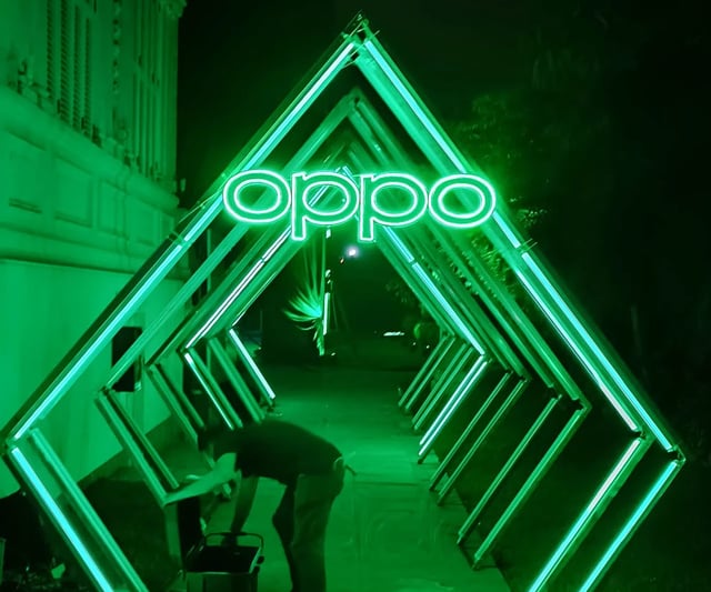 Túnel diamante de led RGB usado en el evento de oppo en peru, marca de celulares de gama