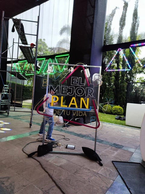 Cartel neón led - diseño en neon led