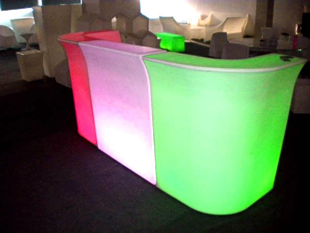Barra coctel led para eventos, de colores rgb y efectos controlables