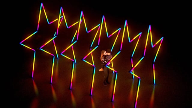 Estrella de colores RGB para ingreso a eventos, controladas en tiempo real