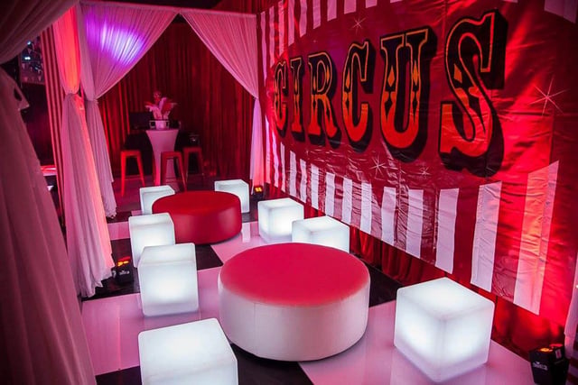 Cubos led de luces RGB para eventos
