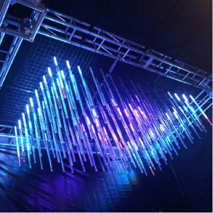 Lamparas centrales de tubos led controladas con madrix