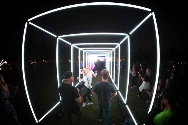 Tunel led cuadrado para ingresos de eventos y ferias