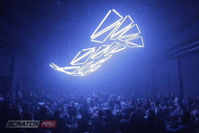 Kinetic lights, luces cineticas, luces con movimientos para eventos