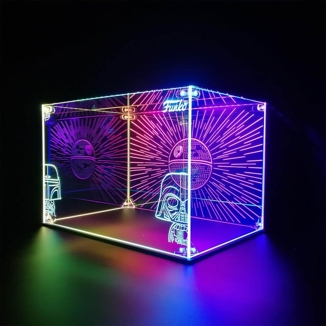 Centro de mesa personalizado fabricados con aclilico marcados en laser y luces led RGB, ideal para resaltar el eventos.