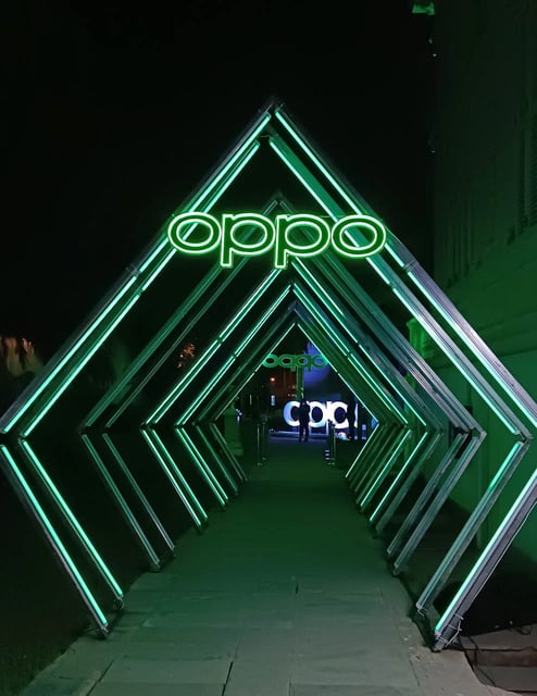 Túnel diamante de led RGB usado en el evento de oppo en peru, marca de celulares de gama