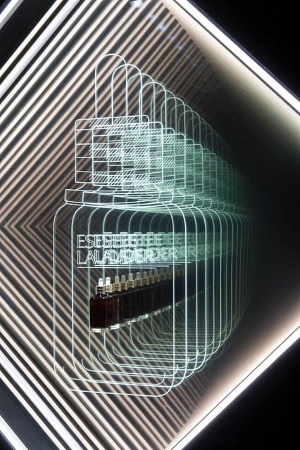 Espejo Infinito con Luces LED es una herramienta impresionante para cualquier evento o activación de marca