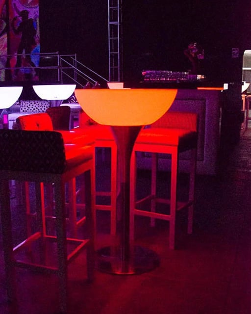 Mesa coctel LED
