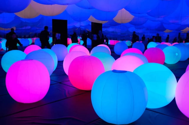 Esferas inflables led para eventos, decoracion de eventos y conciertos