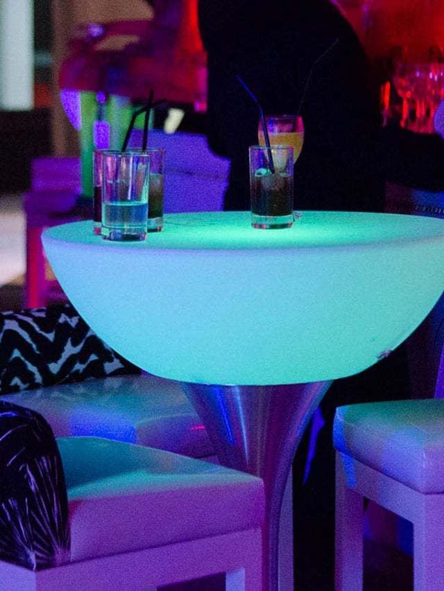 Mesa alta led para eventos, mesa alta led rgb